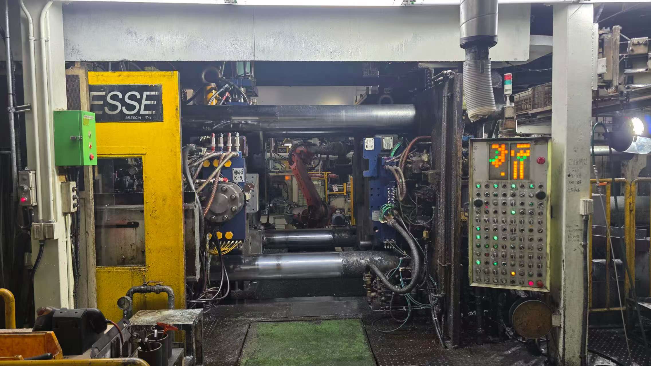 Italpresse IP 2500 SC machine de coulée sous pression à chambre froide KK1679, utilisée