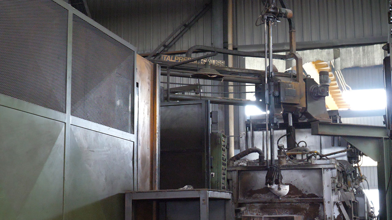 italpresse_ip_1350_sc_die_casting_machine_kk1442_p60 Italpresse IP 1350 SC machine à couler sous pression à chambre froide KK1442, utilisé