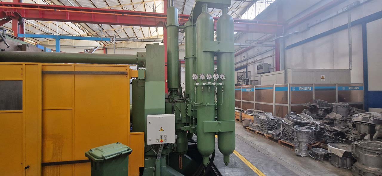 Idra OL 3500 machine de coulée sous pression à chambre froide KK1678, d'occasion Idra OL 3500 machine de coulée sous pression à chambre froide KK1678, d'occasion