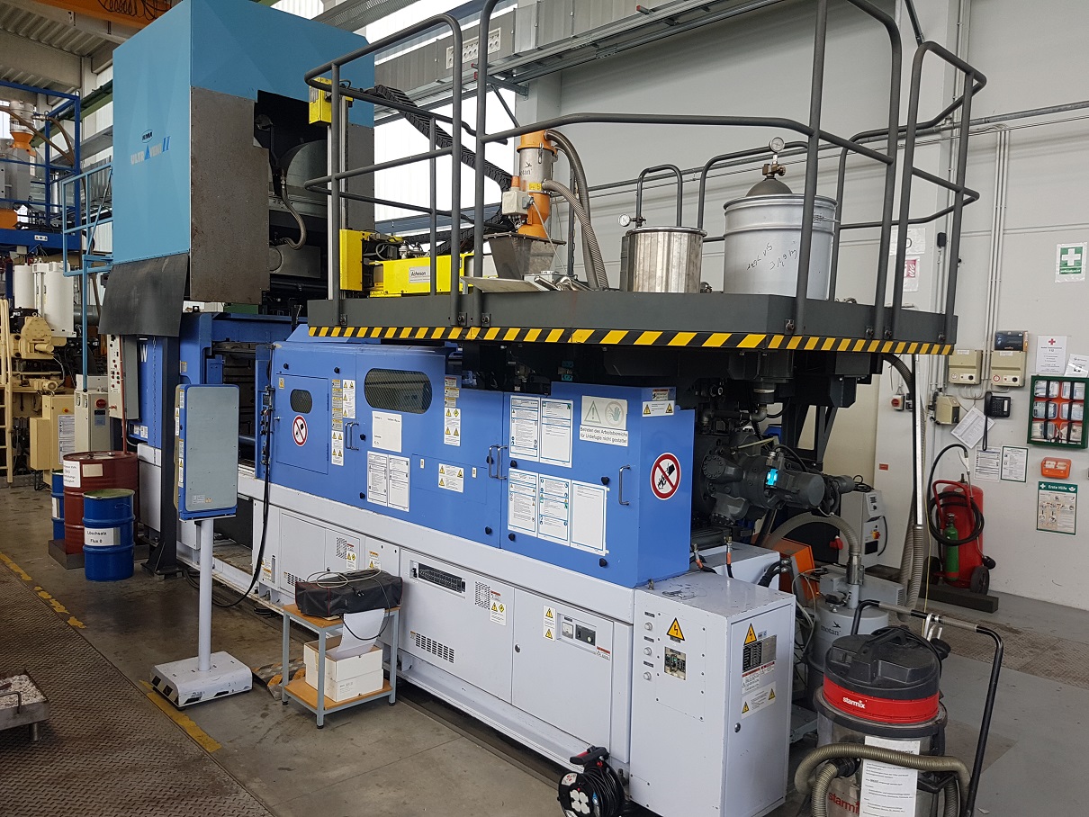 JSW JLM 220-MG Machine à thixomouler le magnésium KK1669, utilisée JSW JLM 220-MG Machine à thixomouler le magnésium KK1669, utilisée