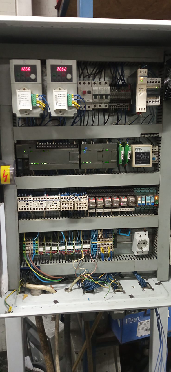 STP chargeur linéaire de métaux MD2011, utilisé