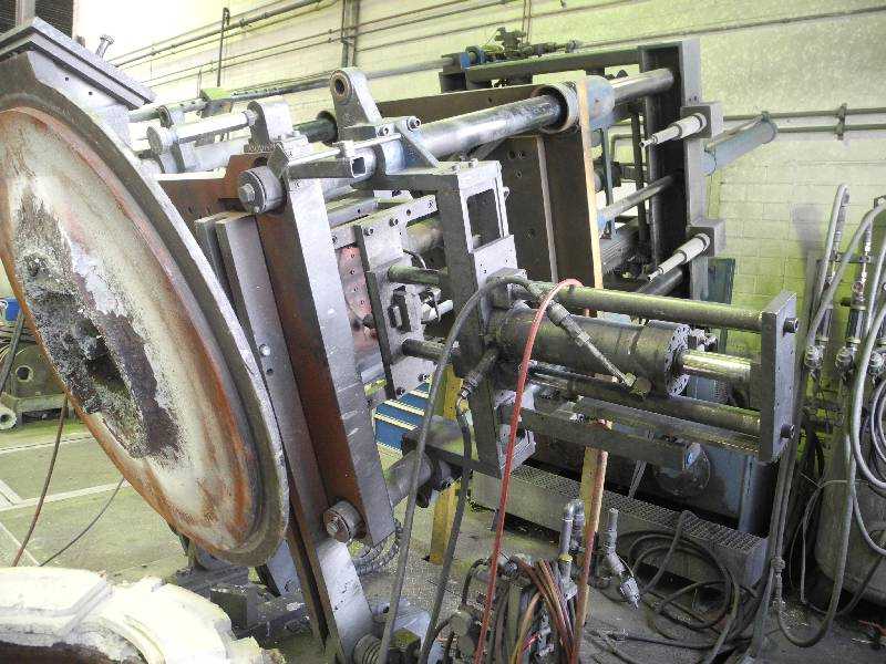 kurtz_ak96_bild7 Machine de coulée sous pression à basse pression Kurtz AK 96, utilisée
