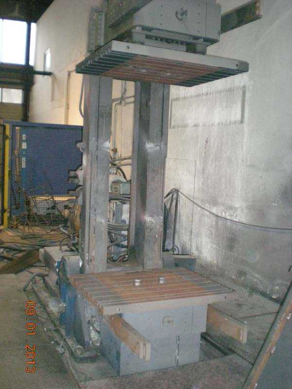 278d53d736d03978815ee092eb01f8d4 Machine de coulée par gravité basculante Kurtz AK01, usagée