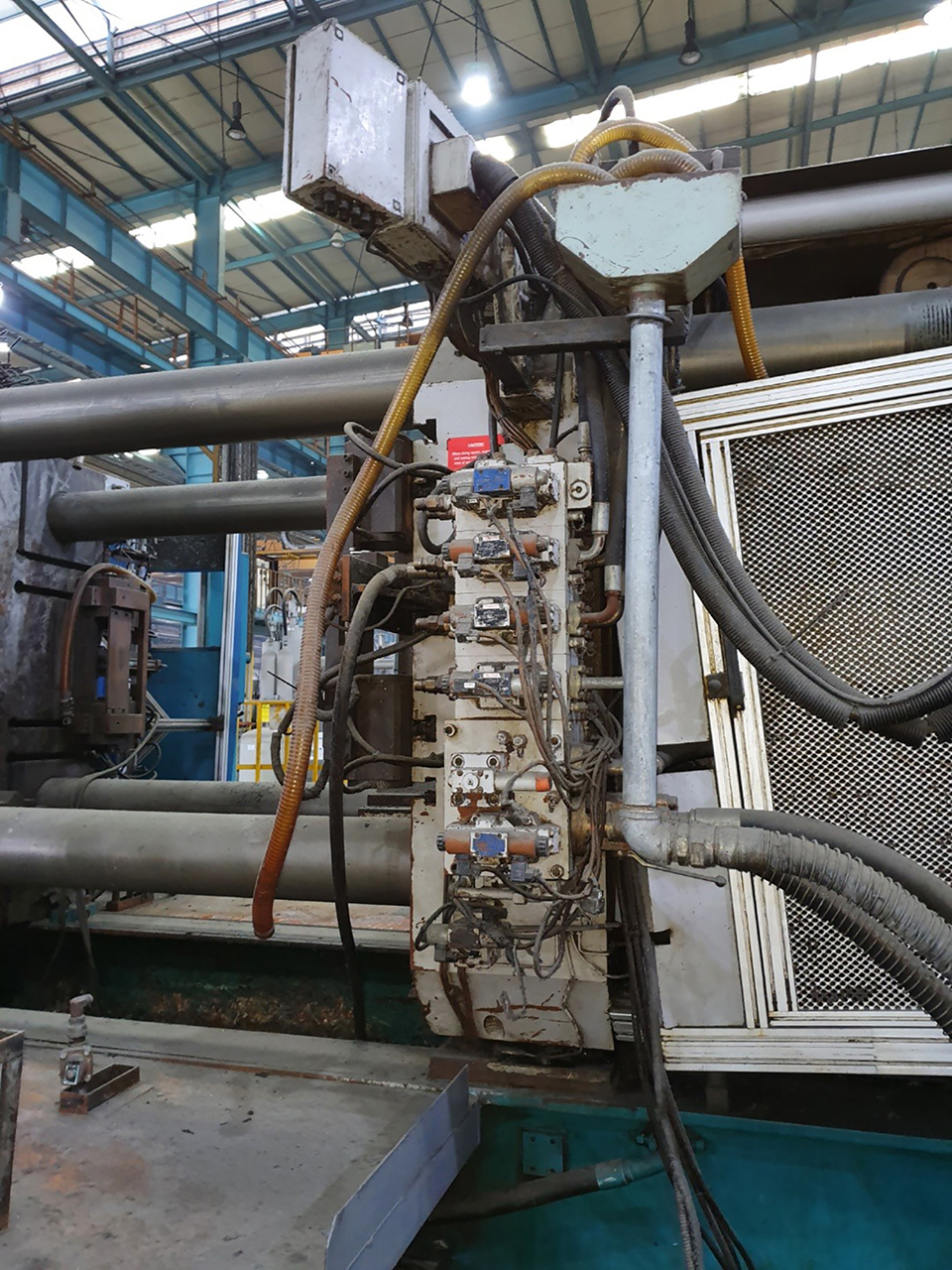 Machine de coulée sous pression à chambre froide Bühler Evolution 140 D KK1650, d'occasion Machine de coulée sous pression à chambre froide Bühler Evolution 140 D KK1650, d'occasion