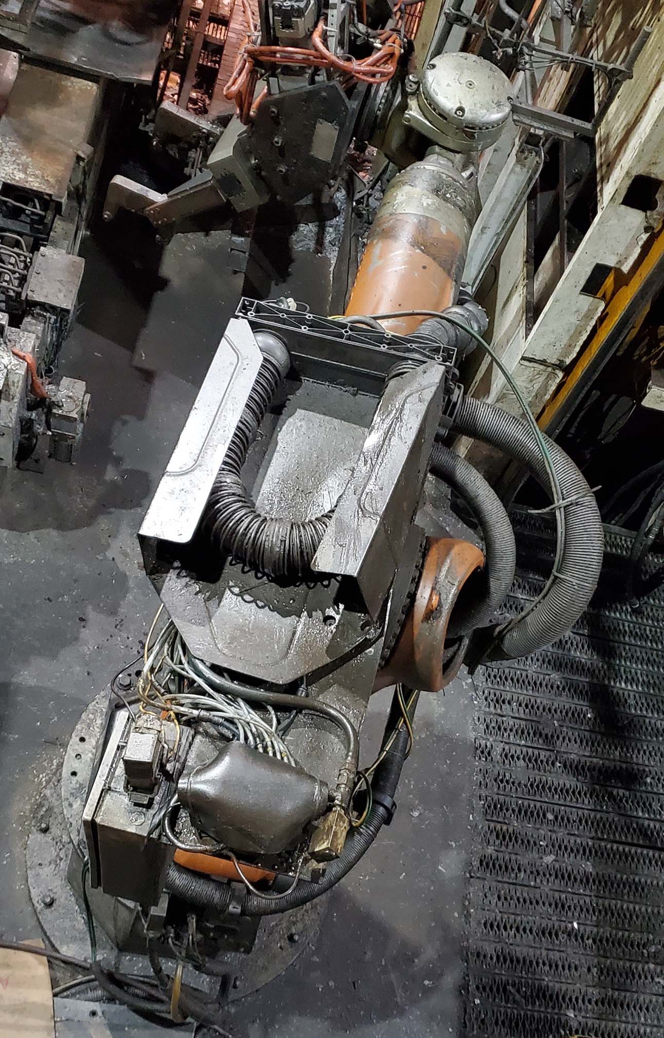 Italpresse IP 3000 SC machine de coulée sous pression à chambre froide KK1687, utilisée