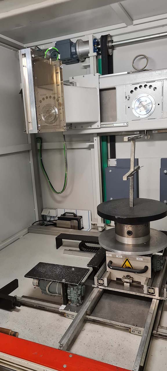 Yxlon MU 2000 machine à rayons X ZU2191, utilisé Yxlon MU 2000 machine à rayons X ZU2191, utilisé