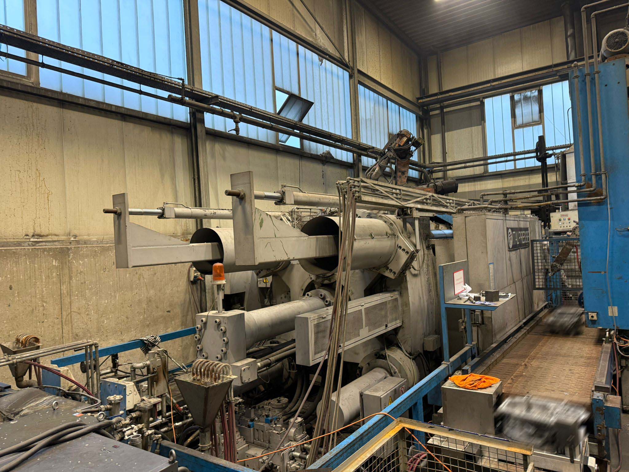 Italpresse IP 2500 SC machine de coulée sous pression à chambre froide KK1679, utilisée