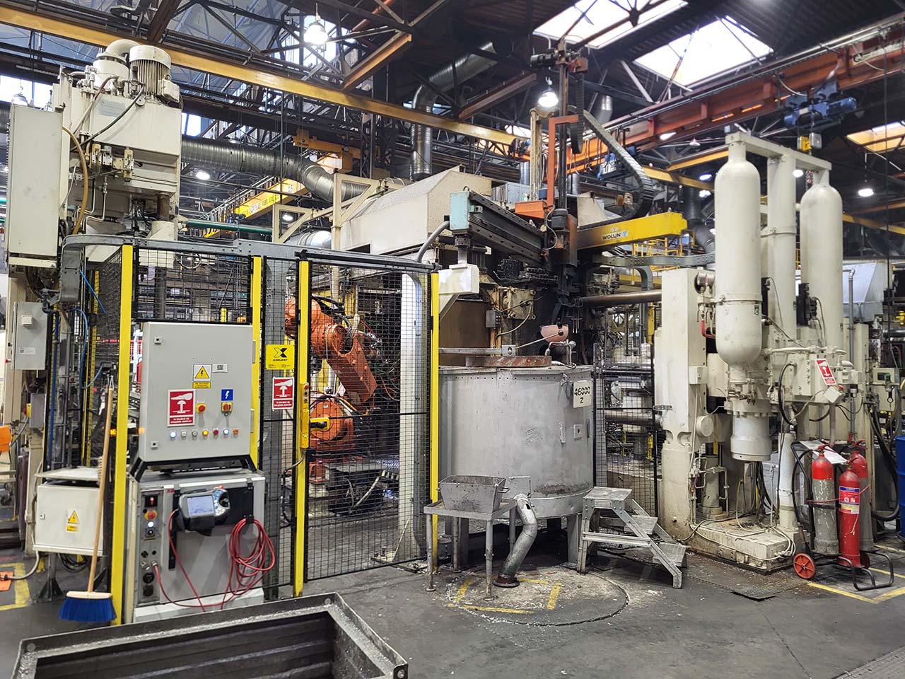 IDRA OL 900 PRP machine de coulée sous pression à chambre froide KK1681, utilisée