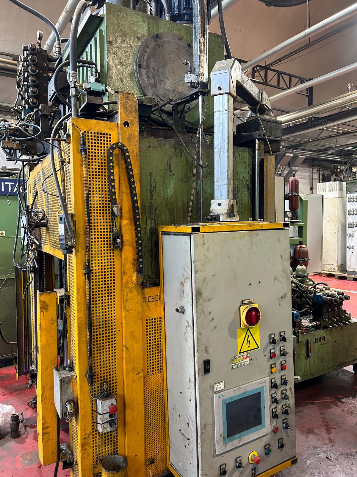 Italpresse IP 550 SC machine de coulée sous pression à chambre froide KK1677, utilisée Italpresse IP 550 SC machine de coulée sous pression à chambre froide KK1677, utilisée