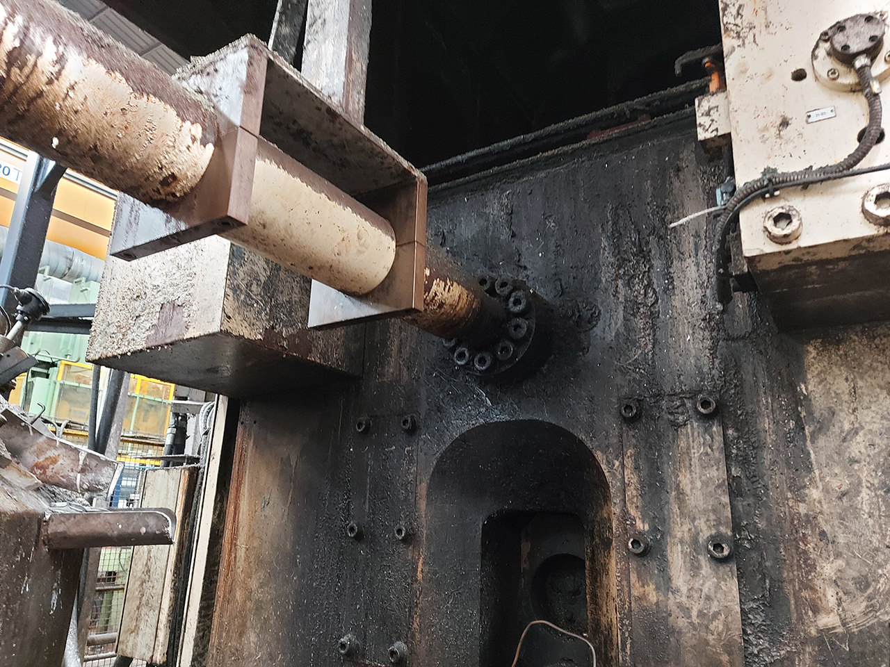 M-uller-Weingarten-GDK-1750-cold-chamber-die-casting-machine-KK1585-p7 Müller Weingarten GDK 1750 machine de coulée sous pression à chambre froide KK1585, utilisé