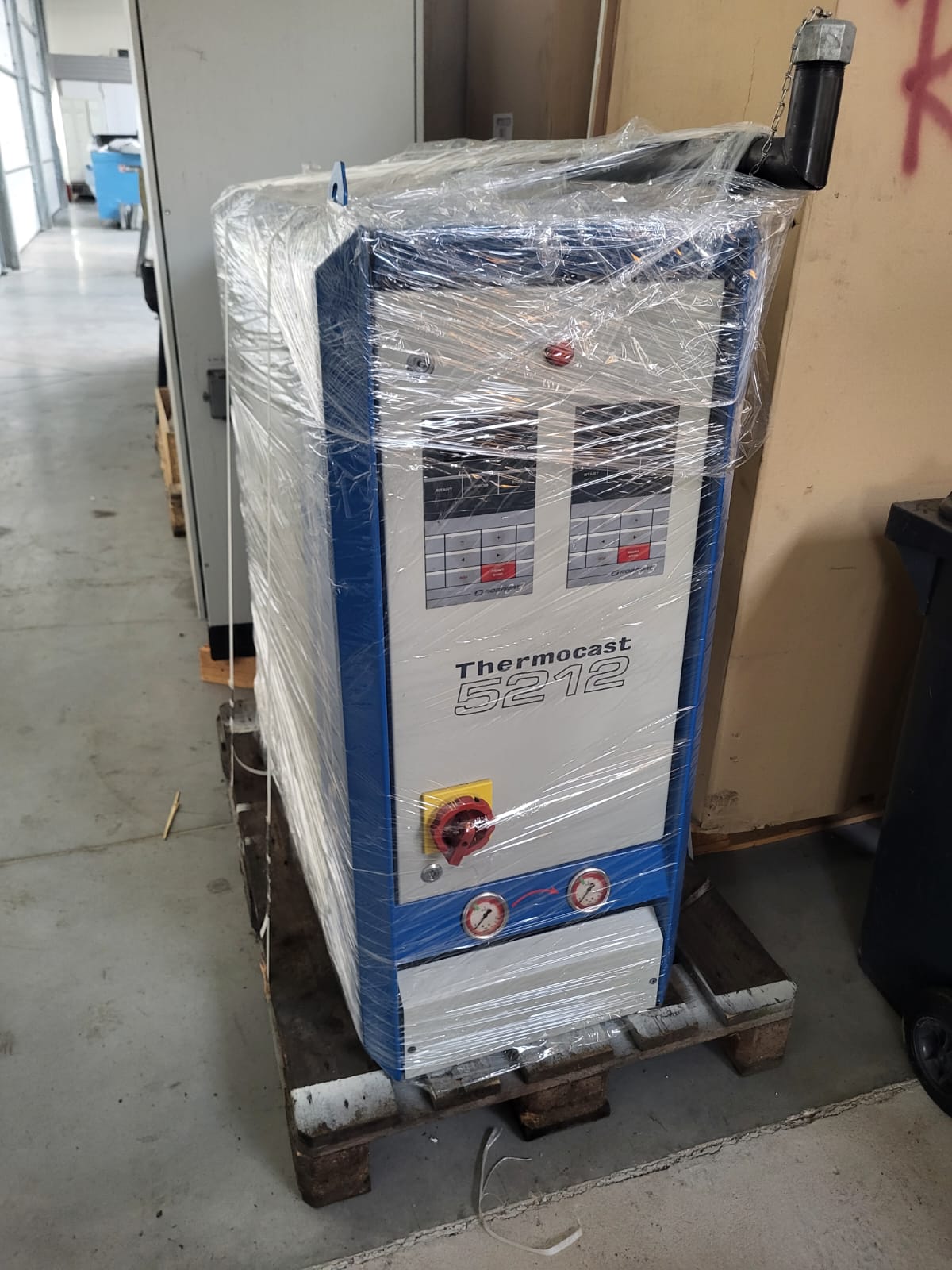 Robamat Thermocast 5212 régulateur de température d'huile ZU2243, usagé