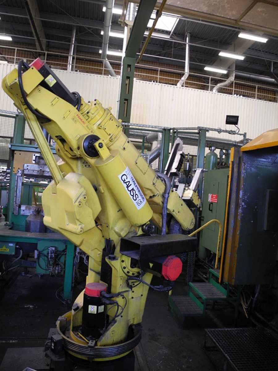 FANUC S-420 i F robot de fonderie, utilisé HR1815