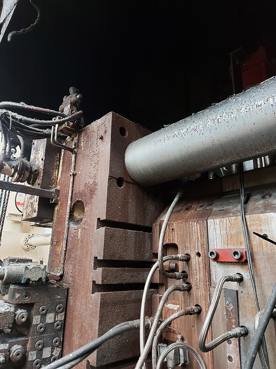 M-uller-Weingarten-GDK-1750-cold-chamber-die-casting-machine-KK1585-p5 Müller Weingarten GDK 1750 machine de coulée sous pression à chambre froide KK1585, utilisé