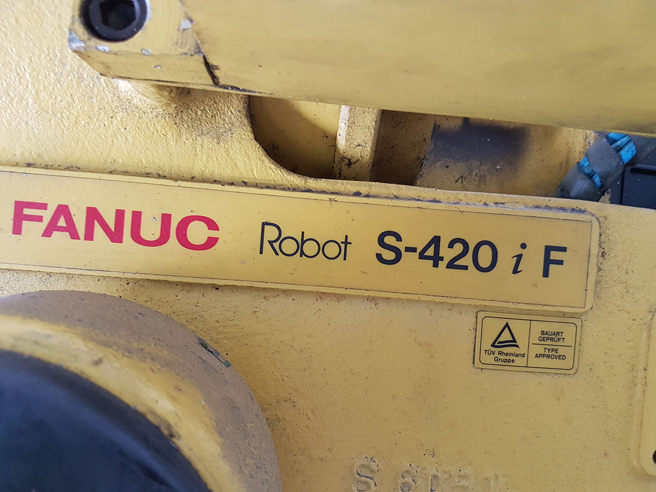 FANUC S-420 i F robot de fonderie, utilisé HR1815