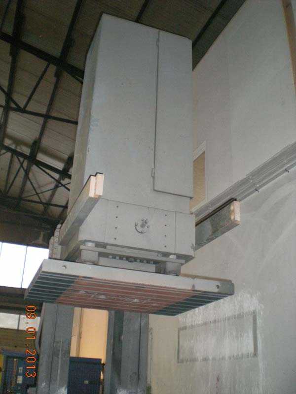 7ae42f92ac9681429dfc87b1d0dbc3f6 Machine de coulée par gravité basculante Kurtz AK01, usagée