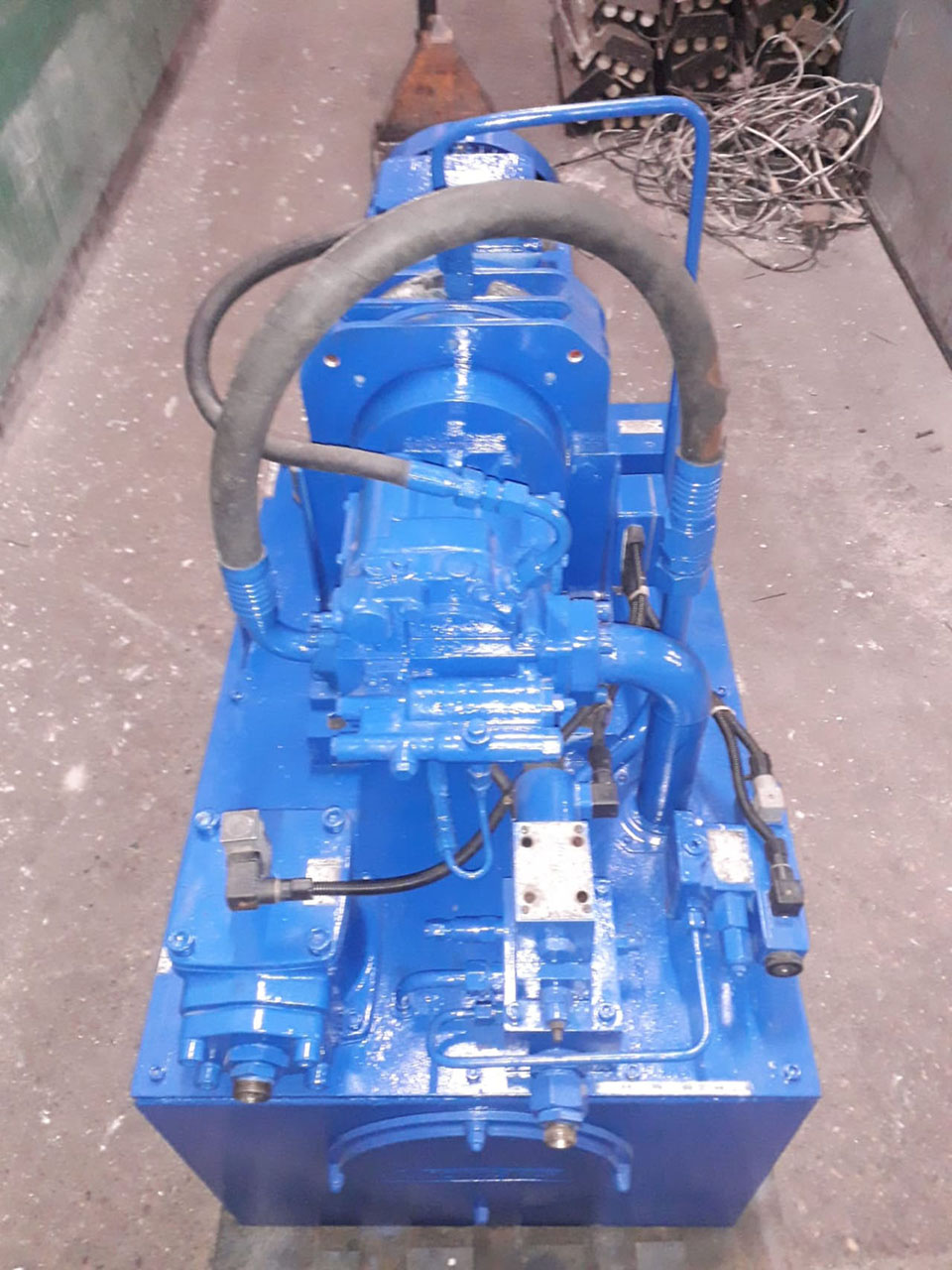 Vickers-hydraulic-power-unit-ZU2099-p5 Unité de puissance hydraulique Vickers ZU2099, utilisé