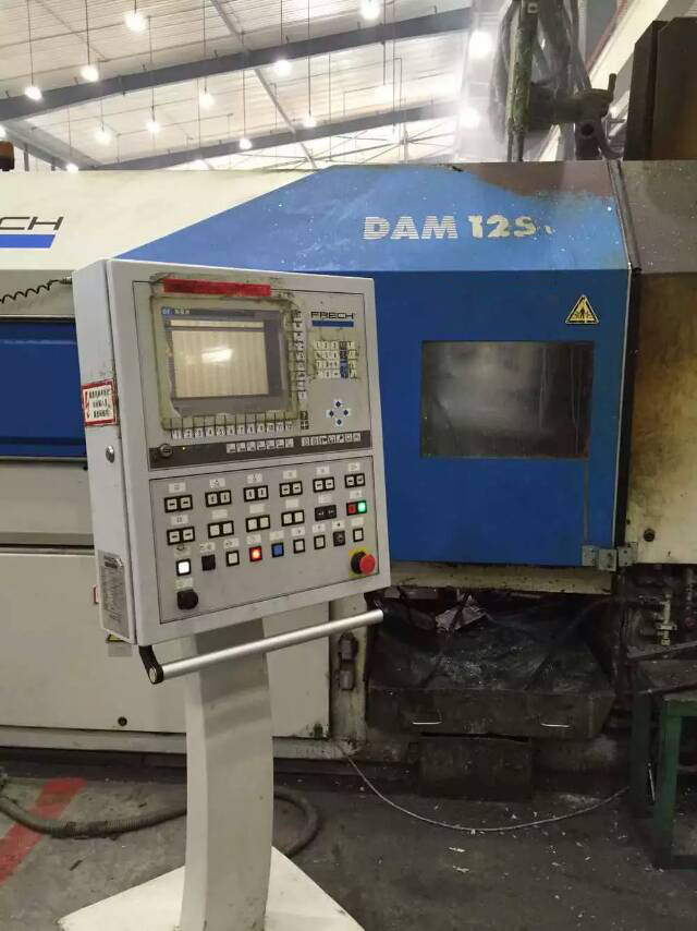 Frech DAM 125 F Machine à couler sous pression à chambre chaude pour le magnésium WK1439, utilisé