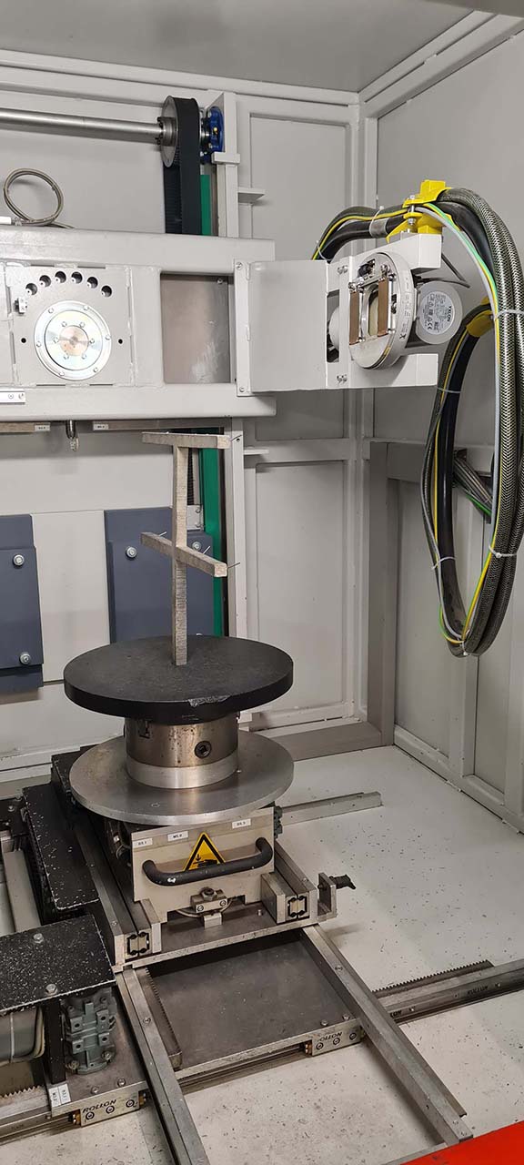 Yxlon MU 2000 machine à rayons X ZU2191, utilisé Yxlon MU 2000 machine à rayons X ZU2191, utilisé